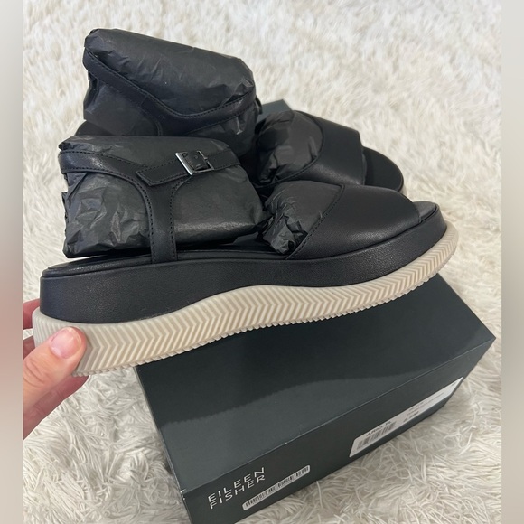 Eileen Fisher Ario Wedge Sandal - Size 8.5 - NIB - black - Picture 2 of 8